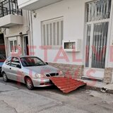 Κρήτη: Σαρώνουν οι θυελλώδεις νοτιάδες – Έπεσαν πάνελ από στέγη, από τύχη δεν υπήρξαν θύματα