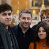 Νίκος Ανδρουλάκης: «Κάτω Ιταλία: twelve points» - «Ήχοι της Magna Graecia» στο νέο βίντεο του προέδρου του ΠΑΣΟΚ στο TikTok 