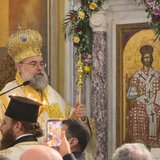 Η πρώτη Θεία Λειτουργία του νέου Μητροπολίτη Κυδωνίας και Αποκορώνου στη Νεάπολη