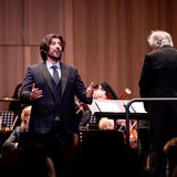 Μάνος Χριστοφακάκης: Ψάχνοντας τις νότες στα... δικόγραφα