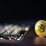 Από το life style και τις «χρυσές» επενδύσεις στο Ντουμπάι, στο …μπάϊ-μπάϊ τα λεφτά τους