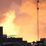 Η Μέση Ανατολή «φλέγεται»: Το Ισραήλ «σφυροκοπά» Τεχεράνη και Βηρυτό