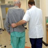 "Πετσοκόβουν" τις αποζημιώσεις μετακίνησης για τους νεφροπαθείς