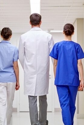 Αύξηση 3 ευρώ στην αμοιβή γιατρών που είναι συμβεβλημένοι με τον ΕΟΠΥΥ