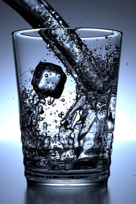 Πέντε σημάδια ότι δεν πίνετε αρκετό νερό – Μην τα αγνοείτε!